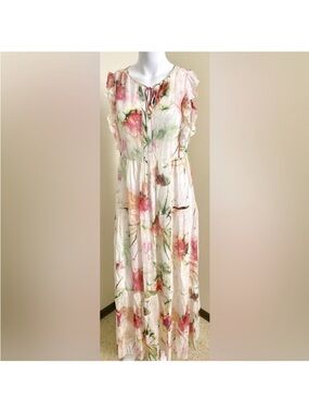 Authentic Boss vacation gorgeous vacation/summer floral dress. Boho style.